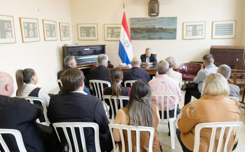 El ministro Jiménez Rolón resaltó la importancia de estos espacios de diálogo y participación, que permiten conocer de manera directa las necesidades y aportes de los litigantes.