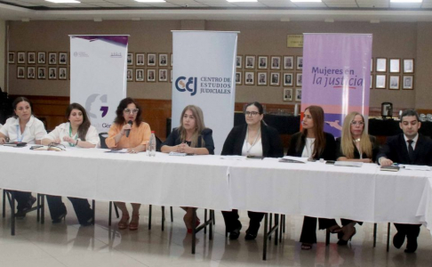 Mujeres en la Justicia: consultoría para el fortalecimiento de políticas contra el acoso laboral.