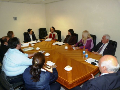 Durante la reunión del equipo de trabajo conformado para perfeccionar la implementación del sistema
