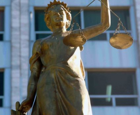 Imagen de la diosa Astrea.