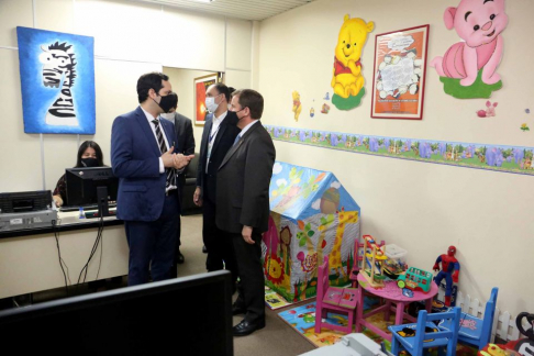 Presidente de la Corte recorrió juzgados de la niñez