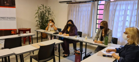 La ministra responsable, doctora Carolina Llanes, presidió la apertura de las jornadas.