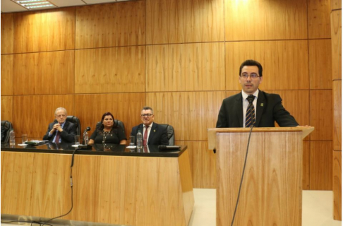 Presentan el primer Congreso de Derecho Procesal Garantista.