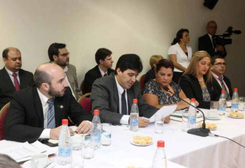 Las jornadas tuvieron por objetivo esclarecer los roles que cada institución deberá cumplir en las situaciones de urgencia. (Foto archivo)