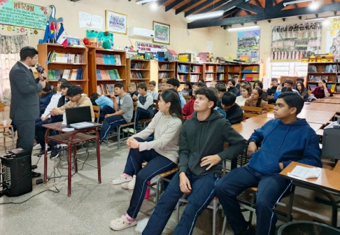 Se desarrolla el juez que yo quiero y necesitamos en el Colegio Nacional Mauricio J. Troche del departamento de Guairá.