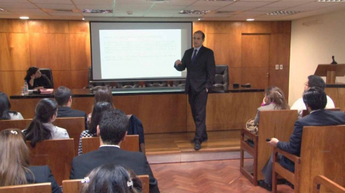 La Dirección de Derechos Humanos empezó los “Talleres de Capacitación” para la Competencia Interuniversitaria Edición Moot Court 2016.