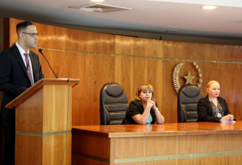 Prosiguió la jornada sobre "Buen trato a profesionales y usuarios de Justicia".