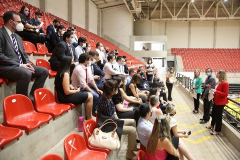 Definen detalles de la organización del examen de notarios y escribanos públicos