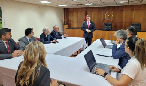 Reunión entre gremios judiciales y representantes del MEF sobre Caja Fiscal.