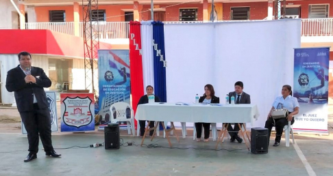 Más de 450 alumnos participaron en charla educativa en Iturbe.