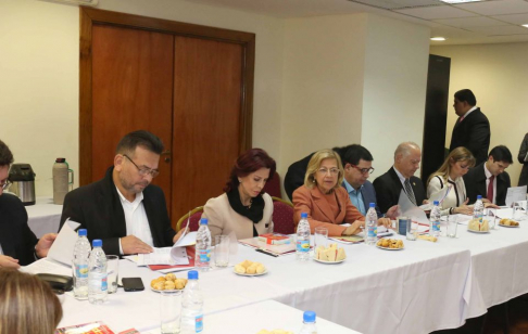 En la Sala de Conferencias se llevó a cabo una reunión interinstitucional entre la Corte Suprema de Justicia, Ministerio de Justicia, Cámara de Diputados, Ministerio del Interior y Policía Nacional.