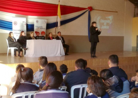 Educando en Justicia sigue capacitando tanto en la capital como en el interior del país.