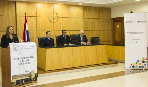 Autoridades presentes en el taller desarrollado en San Pedro.