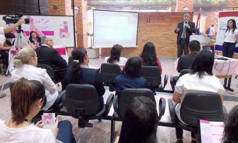 La apertura de la jornada estuvo a cargo del doctor Carlos Cabriza, presidente de la Circunscripción de Cordillera.