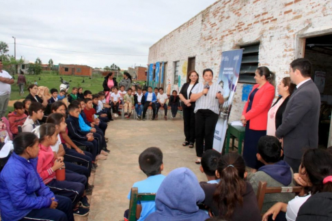 La actividad se desarrolló en la Escuela Básica N.º 185 José de Antequera y Castro.