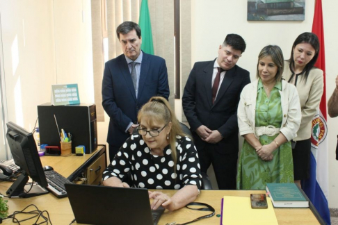 La licenciada Rosa Liz Chamorro, Directora de la DGTIC de la Corte Suprema de Justicia, acompaño la jornada en el marco de las acciones de fortalecimiento tecnológico impulsadas por la institución.