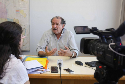 Arquitecto Víctor Cáceres, encargado del proyecto de desarrollo de los Centros de Justicia, informó sobre trabajos en la sede de Asunción y demás ciudades del país.