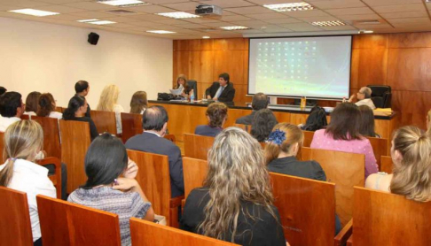 La reunión se realizó en la Sala de Conferencias del Palacio de Justicia de Asunción