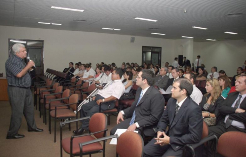 Magistrado Gómez Frutos destacó la importancia del juicio como método para buscar la justicia