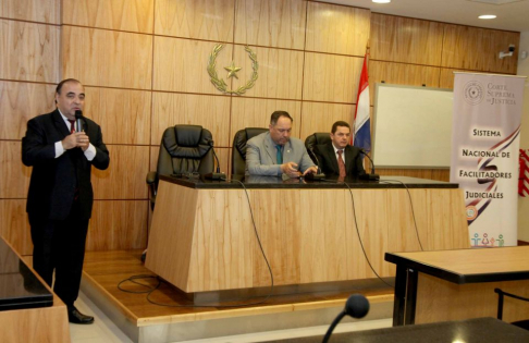 Director Rigoberto Zarza manifestó que este encuentro tiene por objetivo renovar el compromiso con la gente