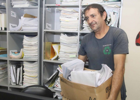 Representantes de la Dirección de Derecho Ambiental de la CSJ realizaron un recorrido por los Juzgados de Niñez y Adolescencia de Primera Instancia, desde el primero al sexto turno, del Palacio de Justicia.