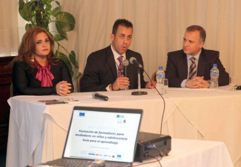 La apertura del encuentro estuvo a cargo de los abogados Raúl Garay, coordinador de la Dirección de Mediación, y Mónica Paredes, directora de Asuntos Internacionales; además de la participación de Roger de Simon, representante de la COMJIB.