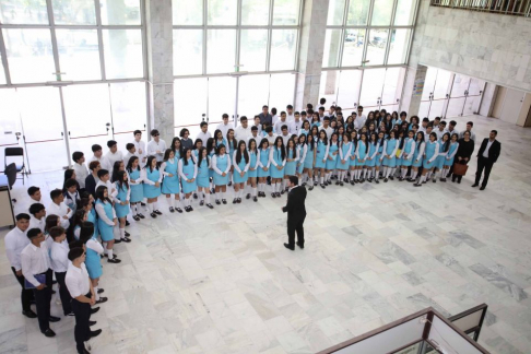 Alumnos de Caaguazú visitaron el Palacio de Justicia y participaron de una charla instructiva.