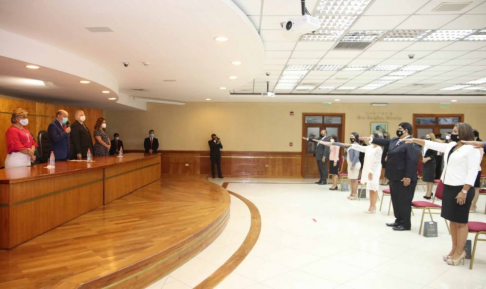 Ministros tomaron juramento a defensores públicos