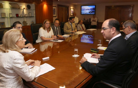 La presidenta de la Corte mantuvo una reunión con representantes del Colegio de Abogados y la Coordinadora de Abogados.