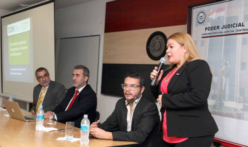 La actividad fue organizada por la Circunscripción Judicial de Central y la Dirección de Transparencia y Acceso a la Información Pública del Poder Judicial.