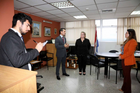 Realizan recorridos técnicos para optimizar espacios en juzgados Penales de Sentencia de la Capital.