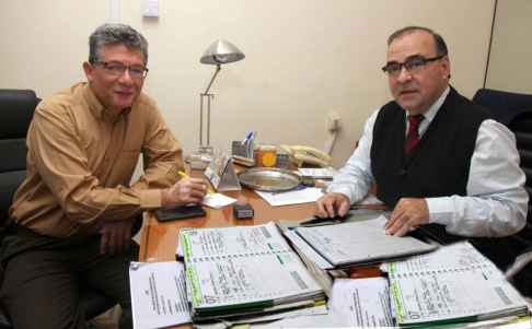 El director del SNFJ, doctor Rigoberto Zarza, y el arquitecto Ennio Argüello, gerente del Programa Interamericano de Facilitadores Judiciales de la OEA.
