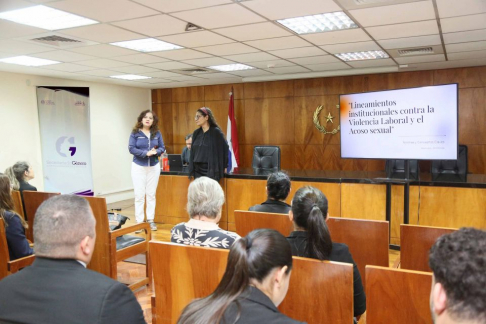 Realizaron Curso-Taller sobre prevención de violencia y acoso laboral en Capital.