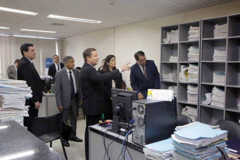 Corte Suprema verifica funcionamiento de juzgados del fuero Civil y Comercial de la Capital.