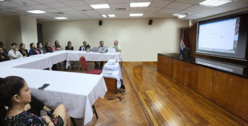 Jornada de capacitación sobre uso de IA en el servicio de justicia.