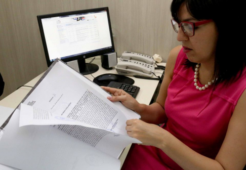 La jueza en lo Civil y Comercial del 18º Turno, Vivian López, brindó una entrevista a la prensa