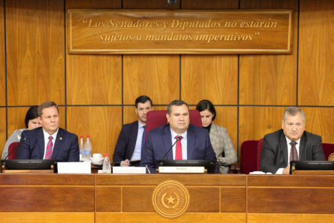 Ministros de la Corte Suprema presentaron fundamentos sobre proyecto de ley de creación de nuevos Juzgados de Paz en varios distritos sin afectación presupuestaria.
