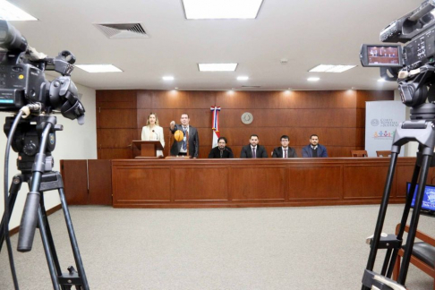 Sorteo de preopinantes de la Sala Civil y Comercial.