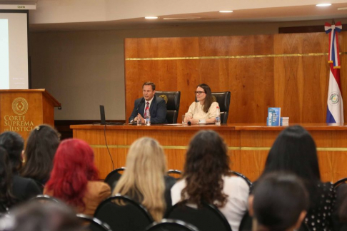 Presidente de la Corte Suprema disertó sobre “Daños en cuestiones relacionadas a los derechos intelectuales”.