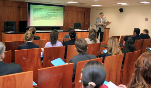Primera jornada del curso de capacitación para actuarios.
