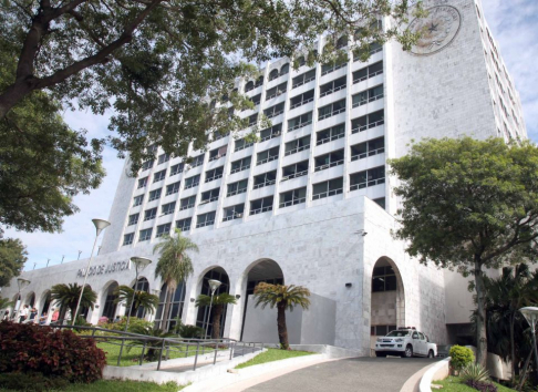 Corte Suprema dispuso suspender plazos procesales