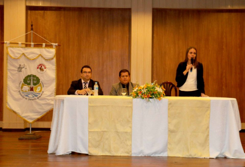 En Villarrica se desarrolló una jornada sobre resolución de conflictos.