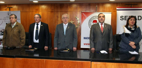 El Ministro Miguel Oscar Bajac con autoridades de la Senad.