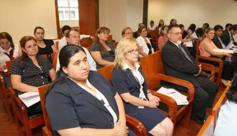 Operadores de la justicia participaron de la conferencia del consultor internacional Dr. Mikel Berraondo.