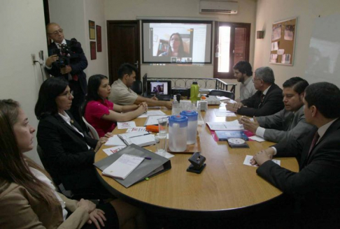 Del foro participaron representantes de los tres Poderes del Estado