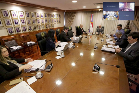 Decisiones de la Plenaria de la Corte Suprema de Justicia.