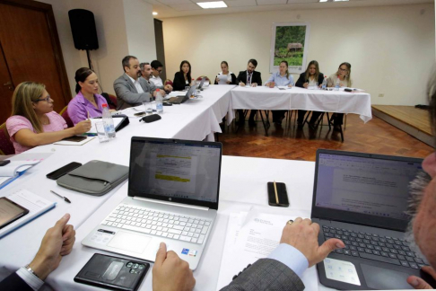 Continúa mesa de trabajo que estudia anteproyecto del Código del Proceso Contencioso Administrativo.