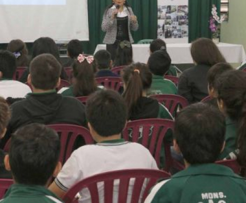 En la jornada dio una charla la jueza de la Niñez y la Adolescencia Violeta Melgarejo.