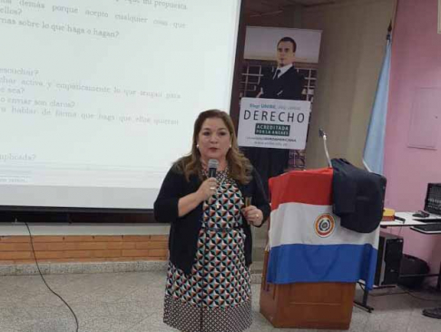 Gladys Alfonso de Bareiro, directora de Mediación.