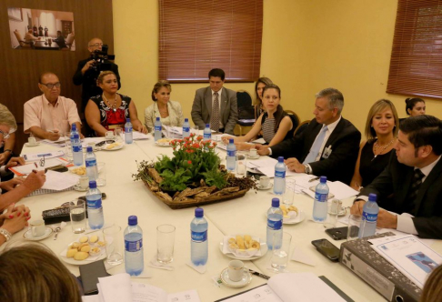 La reunión se desarrolló en Mburuvicha Róga.